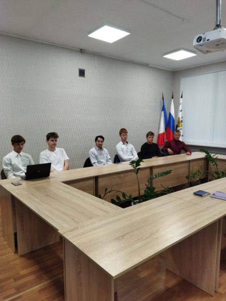 lzeehfhsias.jpg lzeehfhsias.jpg